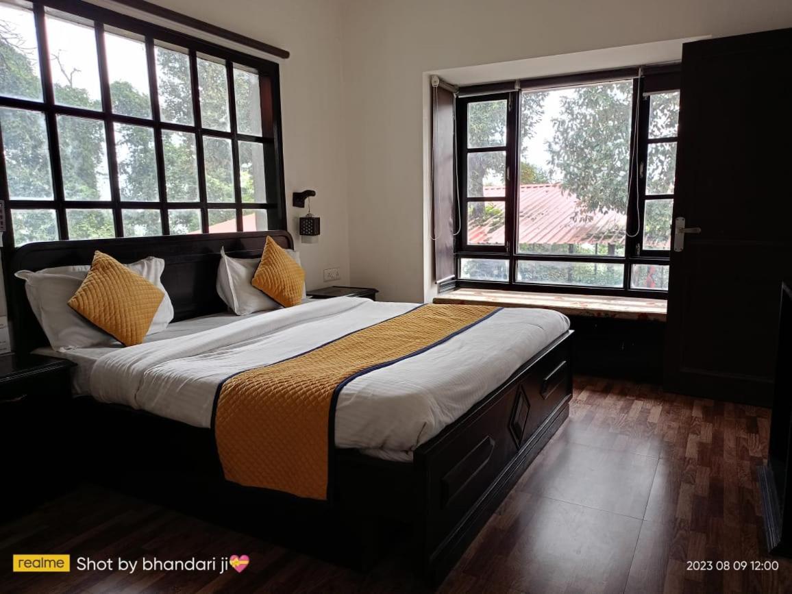 Surbee Resort Mussoorie Exterior foto